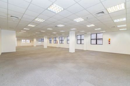 Sala Comercial à venda, 939m² no Centro, Curitiba