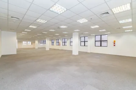 Sala Comercial à venda, 939m² no Centro, Curitiba