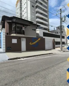 Casa com 3 Quartos para alugar, 300m² no Pagani, Palhoça