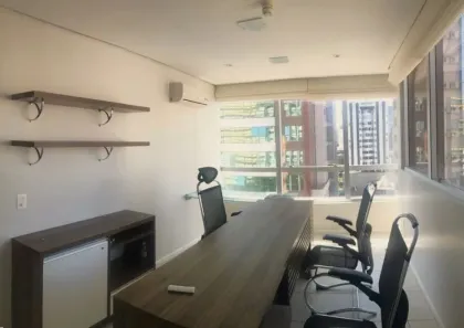 Sala Comercial à venda, 92m² no Centro, Florianópolis