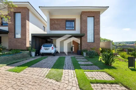 Casa de Condomínio com 3 Quartos para alugar, 220m² no Loteamento Santa Ana do Atibaia (Sousas), Campinas