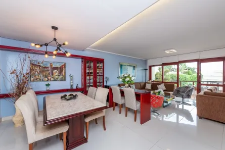 Casa de Condomínio com 4 Quartos à venda, 325m² no Menino Deus, Porto Alegre