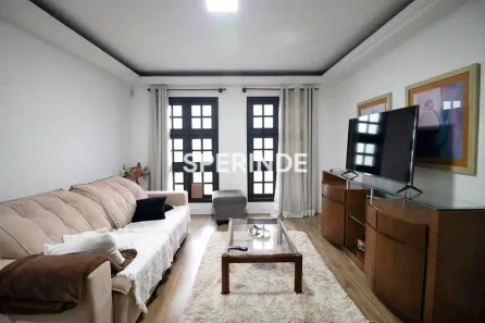 Imóvel Comercial com 4 Quartos para alugar, 263m² no Camaquã, Porto Alegre