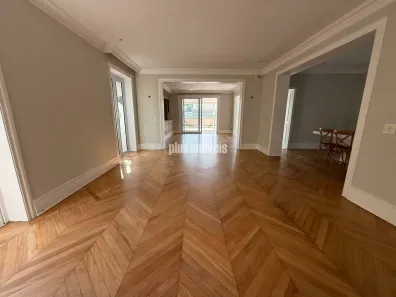 Sobrado com 4 Quartos à venda, 520m² no Pacaembu, São Paulo