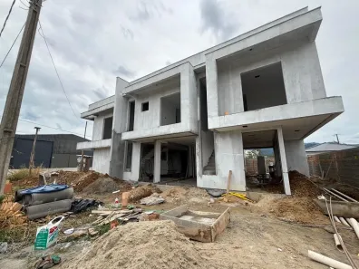 Sobrado com 3 Quartos à venda, 104m² no Guarda do Cubatão, Palhoça