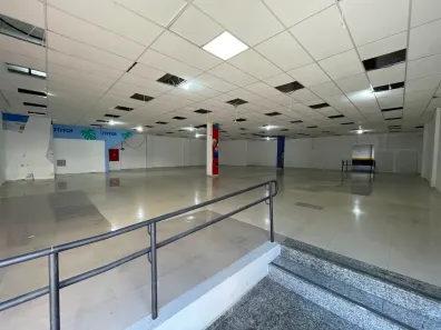Ponto Comercial para alugar, 600m² no Vila Azevedo, São Paulo