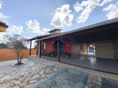 Casa com 5 Quartos à venda, 300m² no Vianópolis, Betim