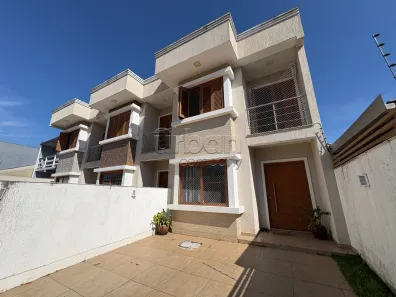 Sobrado com 2 Quartos à venda, 111m² no Igara, Canoas