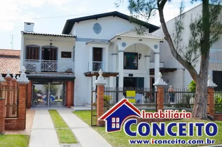 Casa com 5 Quartos à venda, 200m² no Imbé, Imbé
