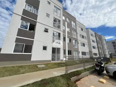 Apartamento com 2 Quartos para alugar, 48m² no Floresta, Cascavel