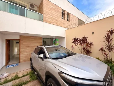 Casa com 3 Quartos à venda, 306m² no São Gonçalo, Contagem