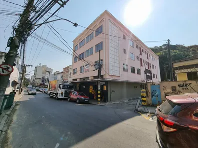 Ponto Comercial para alugar, 50m² no Centro, Petrópolis