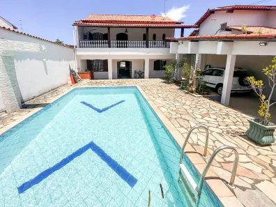 Casa com 6 Quartos à venda, 360m² no Piratininga, Niterói