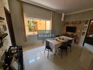 Casa com 3 Quartos à venda, 186m² no Renascença, Belo Horizonte