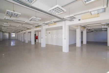 Sala Comercial para alugar, 523m² no Centro Histórico, Porto Alegre