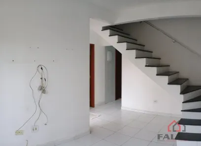 Sobrado com 2 Quartos à venda, 67m² no Parque Continental, São Vicente