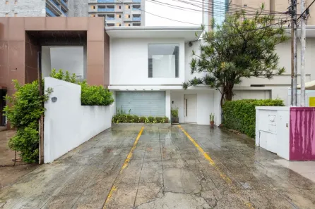 Ponto Comercial com 14 Quartos para alugar, 163m² no Vila Nova Conceição, São Paulo