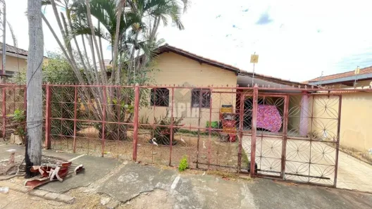 Casa com 3 Quartos à venda, 350m² no Bairro Feliz, Jaraguá