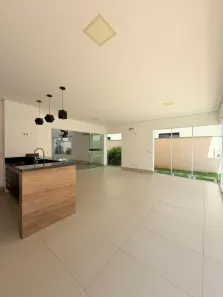 Casa de Condomínio com 4 Quartos para alugar, 314m² no Jardim Itália, Cuiabá