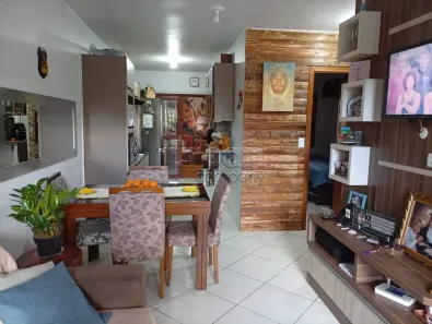 Casa com 2 Quartos à venda, 50m² no Olaria, Canoas