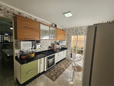 Casa com 3 Quartos à venda, 185m² no Conjunto Residencial Nova Bertioga, Mogi das Cruzes