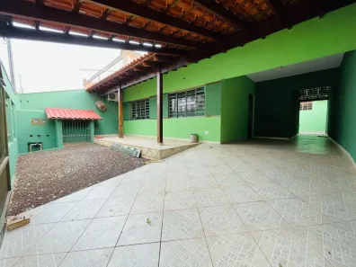 Casa com 3 Quartos à venda, 150m² no Jardim Alto do Cafezal, Londrina