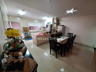 Sobrado com 3 Quartos à venda, 326m² no Vila Francisco Matarazzo, Santo André