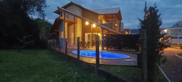 Casa de Condomínio com 3 Quartos à venda, 240m² no Vargem Grande, Florianópolis