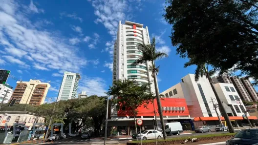 Apartamento com 3 Quartos à venda, 90m² no Zona 01, Maringá