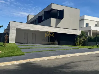 Sobrado com 4 Quartos à venda, 600m² no Chácara São Rafael, Campinas