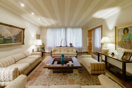 Casa com 4 Quartos à venda, 865m² no Jardim América, São Paulo