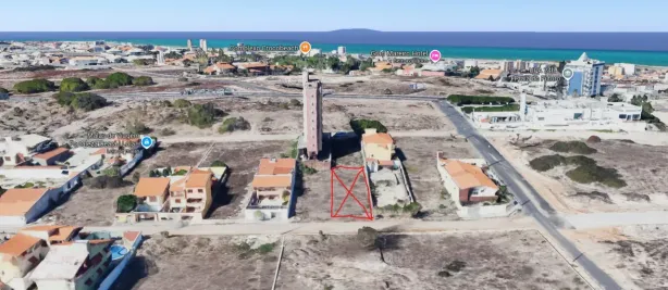 Lote/Terreno à venda, 477m² no Manuel Dias Branco, Fortaleza