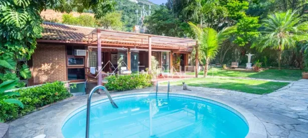 Casa com 7 Quartos à venda, 400m² no Cosme Velho, Rio de Janeiro