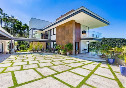 Casa de Condomínio com 6 Quartos para venda ou aluguel, 521m² no Parque do Imbui, Teresópolis