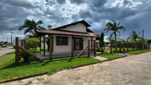 Casa com 5 Quartos à venda, 200m² no Areias Brancas, Arroio do Sal
