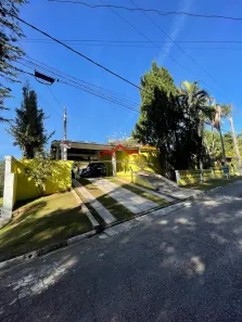 Casa de Condomínio com 3 Quartos à venda, 409m² no Alpes dos Araçás (Jordanésia), Cajamar