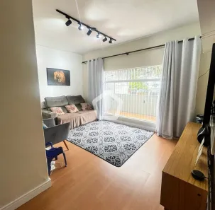 Casa com 2 Quartos à venda, 178m² no Jardim Itacolomi, São Paulo