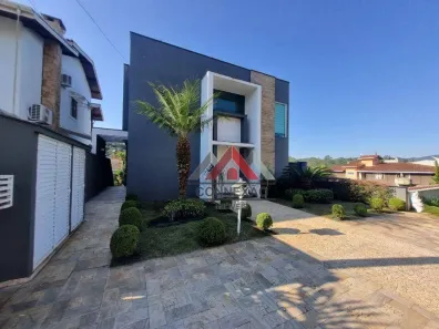 Sobrado com 3 Quartos à venda, 271m² no Parque Residencial Itapeti, Mogi das Cruzes