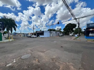 Lote/Terreno à venda, 480m² no Vila Taquarussu, Campo Grande