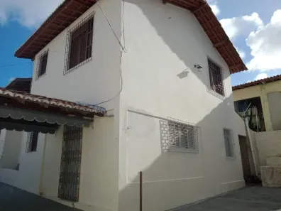 Sobrado com 5 Quartos à venda, 180m² no Lagoa Nova, Natal