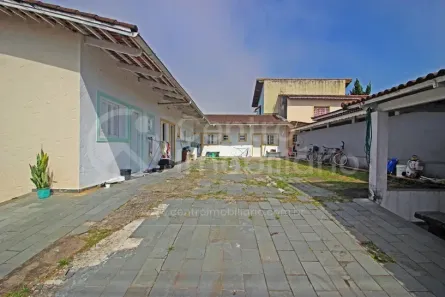 Casa com 5 Quartos à venda, 196m² no Balneario Arpoador, Peruíbe