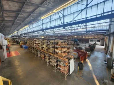 Galpão/Depósito/Armazém à venda, 11000m² no Jardim Santa Emília, São Paulo