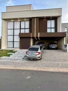 Casa de Condomínio com 4 Quartos à venda, 256m² no Jardins Porto, Senador Canedo
