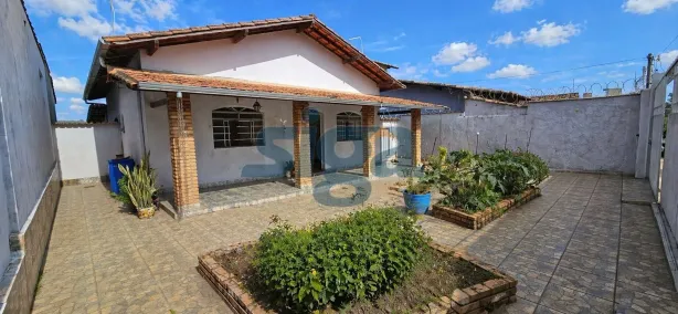 Casa com 3 Quartos à venda, 181m² no Triângulo, Pedro Leopoldo