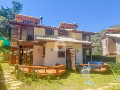 Casa com 3 Quartos à venda, 110m² no Itaipava, Petrópolis