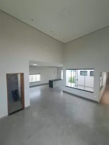 Casa com 2 Quartos para alugar, 300m² no Vila Eny, Botucatu