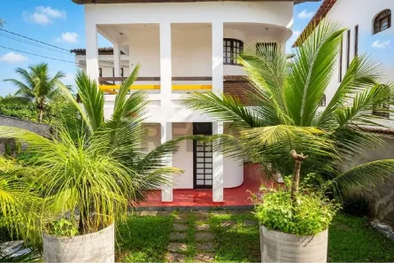 Casa com 4 Quartos para alugar, 498m² no Pernambués, Salvador