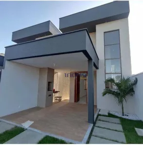 Casa com 4 Quartos à venda, 151m² no Centro, Eusébio