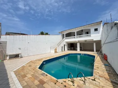 Casa com 5 Quartos à venda, 230m² no Chácara Glória, Itanhaém