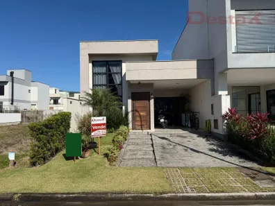 Casa com 2 Quartos à venda, 101m² no Beira Rio, Biguaçu